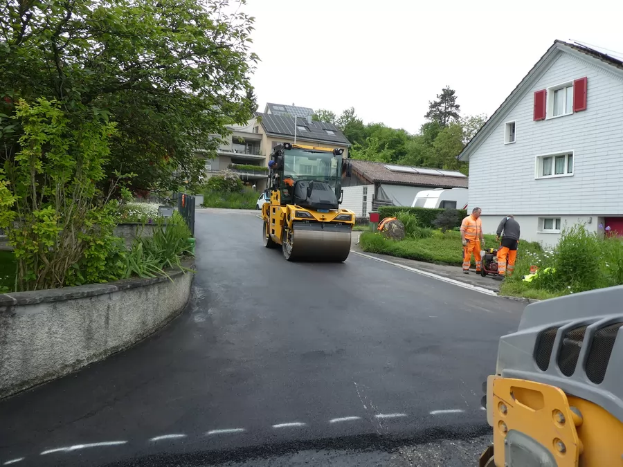 Bild 3: Fräsen/Deckbelag